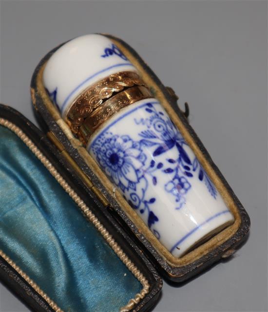 A Meissen gold mounted porcelain scent bottle, cased height 7cm